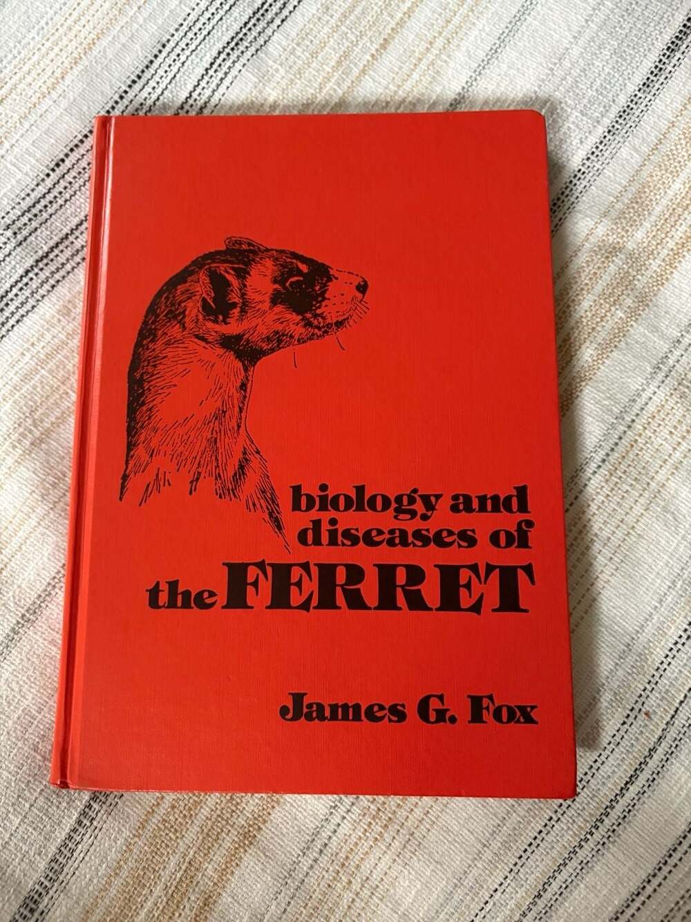 Biology and Diseases of the Ferret – James G. Fox, 1988 Hardcover